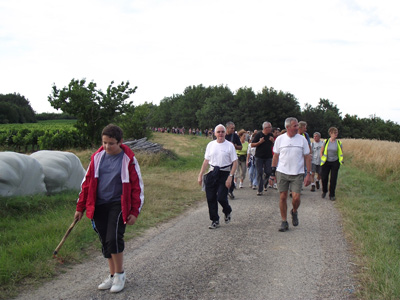 La longue marche des gens heureux !