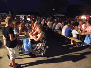  Le marché gourmand a connu une affluence record.